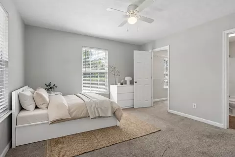 Bedroom - 1007 Hamilton Dr, Murfreesboro, TN 37129 photo 2 of 14