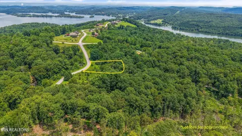 2 Malea Ln, Kingston, TN 37763