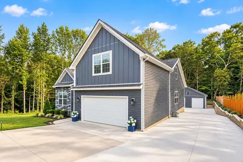 1845 Dinsmore Rd, Clarksville, TN 37040