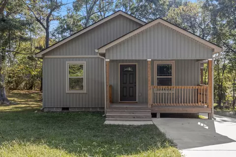 205 Cavender St, La Fayette, GA 30728