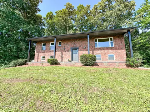 8211 Trundle Rd, Knoxville, TN 37920