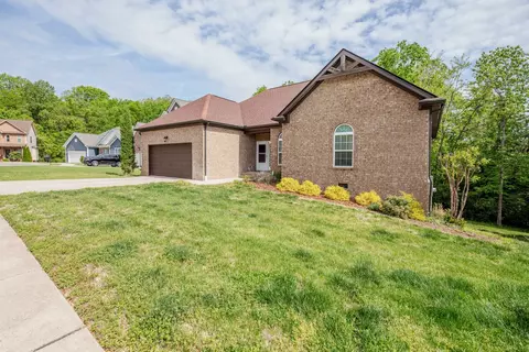 813 Tanager Pl, Lebanon, TN 37087