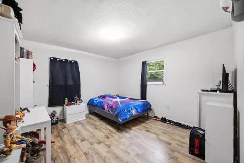 Bedroom - 175 Teeters Loop Rd, Dunlap, TN 37327 photo 3 of 3