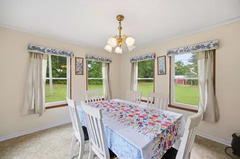 Dining - 175 Teeters Loop Rd, Dunlap, TN 37327 photo 1 of 2