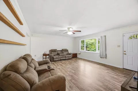 Living - 175 Teeters Loop Rd, Dunlap, TN 37327 photo 1 of 3