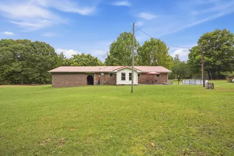 Exterior - 175 Teeters Loop Rd, Dunlap, TN 37327 photo 4 of 7