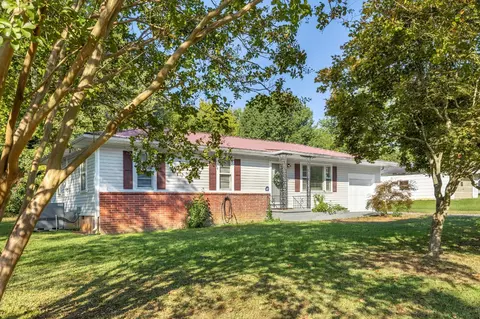 2414 Howell St SE, Cleveland, TN 37323