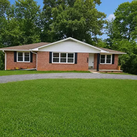 250 E 16th St E, Cookeville, TN 38501