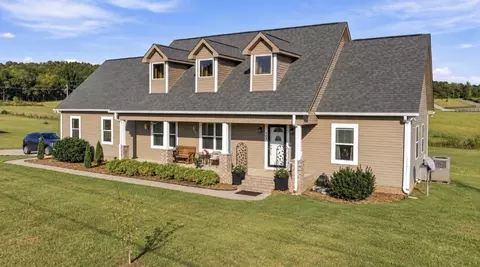 104 S Branch Ct, Wartrace, TN 37183