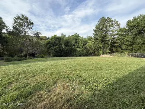8024 Brickyard Rd, Powell, TN 37849 photo 23
