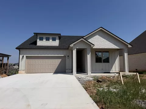 907 Bankside Dr, Clarksville, TN 37043