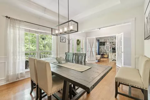 Dining - 1005 Market St, Franklin, TN 37067 photo 1 of 5