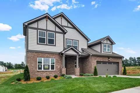 1933 Hildebrand Ln, Columbia, TN 38401