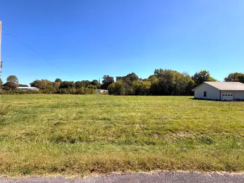 505 5th St, Hazel, KY 42049 photo 12