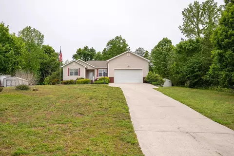 196 Chetola Dr NE, Cleveland, TN 37323