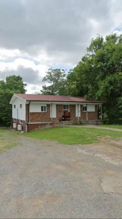 650 Railroad St NE, Cleveland, TN 37311
