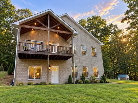 Exterior - 1211 Collins Rd, Vanleer, TN 37181 photo 3 of 6