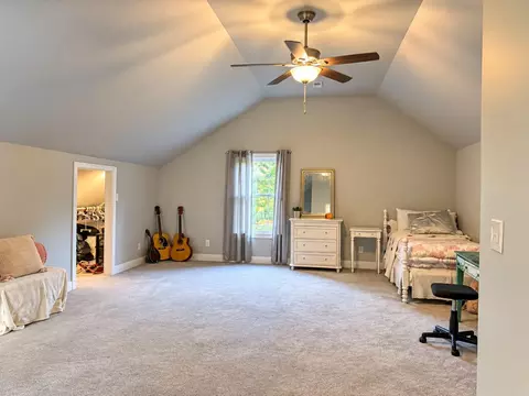 Bedroom - 1211 Collins Rd, Vanleer, TN 37181 photo 2 of 3