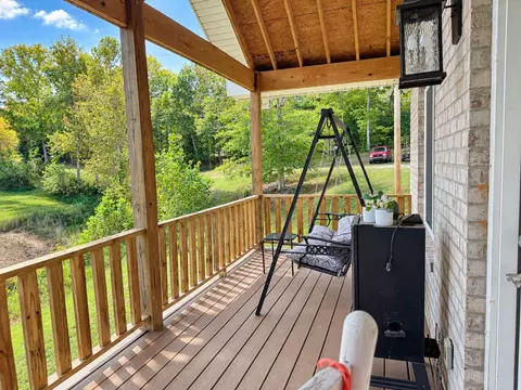 Exterior - 1211 Collins Rd, Vanleer, TN 37181 photo 4 of 6