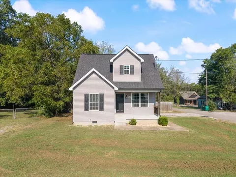 302 Hardison Ave, Lewisburg, TN 37091