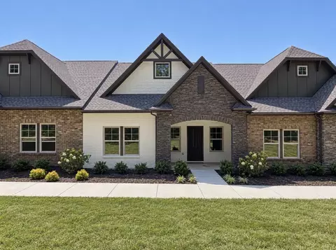 714 Coburg St, Gallatin, TN 37066