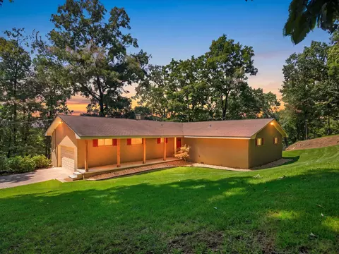 Exterior - 334 Echo Ln, Killen, AL 35645 photo 7 of 10