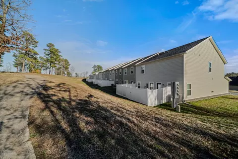 Exterior - 307 Masters Way, Dickson, TN 37055 photo 4 of 5
