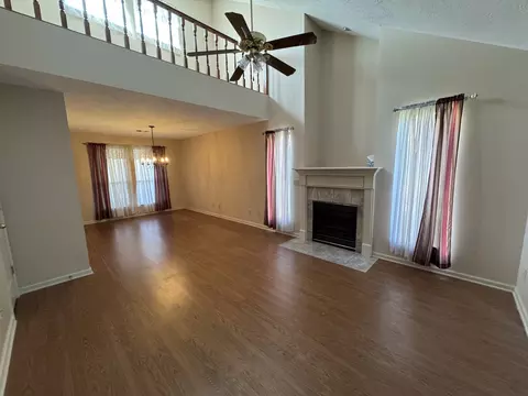 410 Castlewood Ln, Lebanon, TN 37087