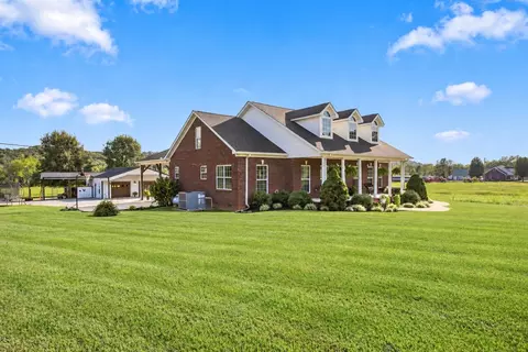 4692 Cornersville Rd, Lynnville, TN 38472