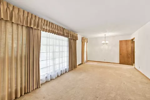 Living - 148 Bart Dr, Antioch, TN 37013 photo 1 of 6