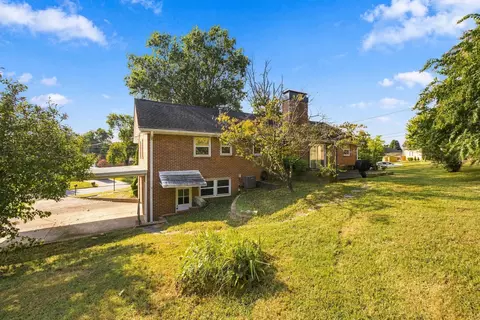 Exterior - 148 Bart Dr, Antioch, TN 37013 photo 8 of 9