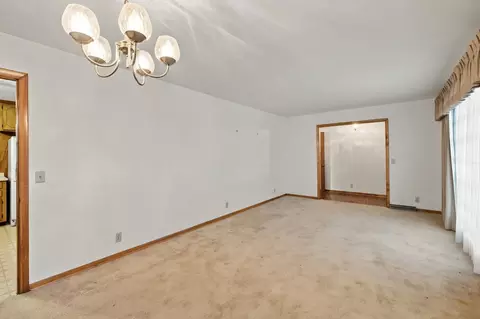 Living - 148 Bart Dr, Antioch, TN 37013 photo 3 of 6