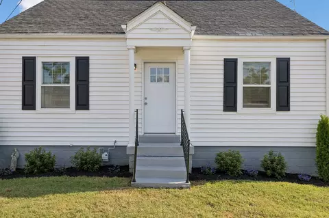 524 E Trinity Ln, Nashville, TN 37207