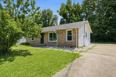 535 Donna Dr, Clarksville, TN 37042