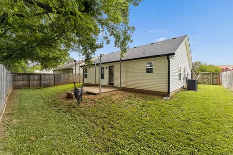 Exterior - 3012 Roscommon Dr, Murfreesboro, TN 37128 photo 3 of 3