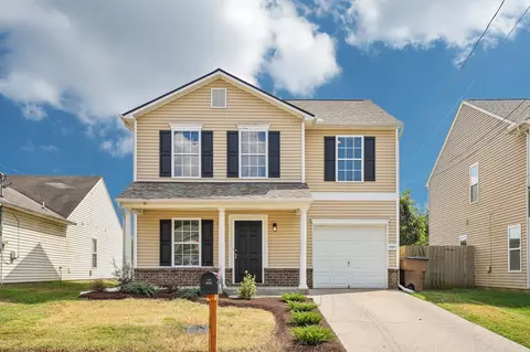 2883 Creekbend Dr, Nashville, TN 37207
