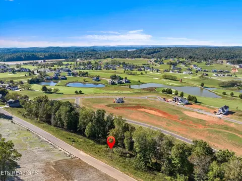 1479 Black Cove Ln, Loudon, TN 37774