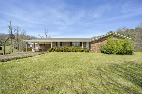 2980 Clifton Turnpike Rd, Waynesboro, TN 38485