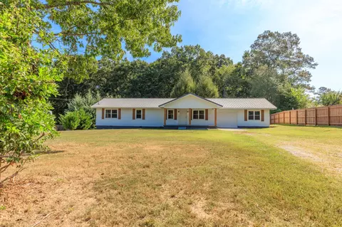 679 Arnold Ln, La Fayette, GA 30728