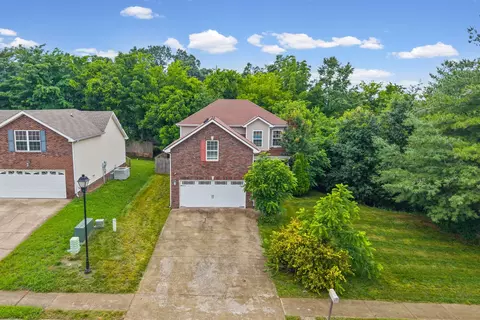 1801 Jackie Lorraine Dr, Clarksville, TN 37042