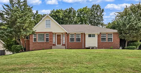 554 Christel Springs Dr, Clarksville, TN 37043