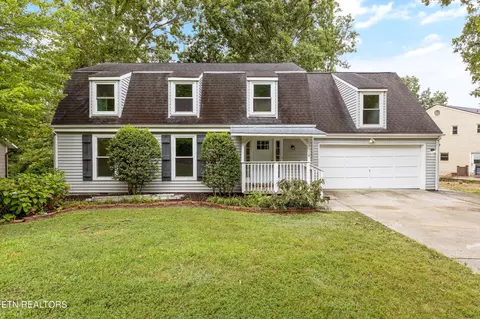 1518 Blackwood Dr, Knoxville, TN 37923