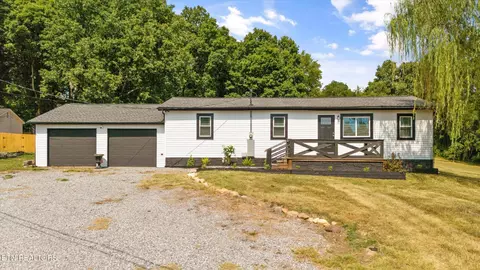 8138 Harmon Rd, Powell, TN 37849 photo 1