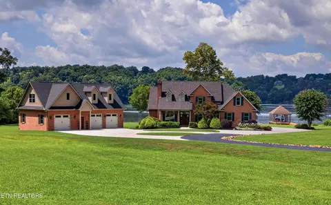 4262 Lake Meadow Way, Louisville, TN 37777