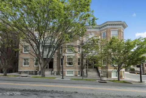 207 W Church Ave #303, Knoxville, TN 37902