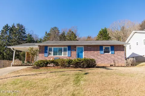 3123 Dow Dr, Knoxville, TN 37920