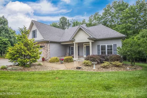 213 Osage Dr, Loudon, TN 37774