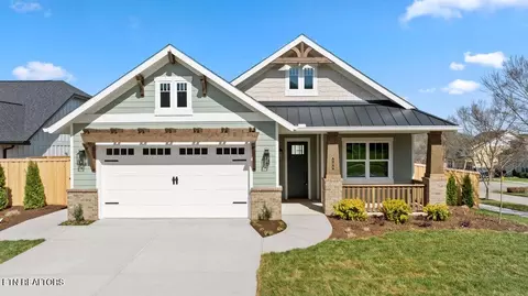 132 Oppenheimer Way, Oak Ridge, TN 37830