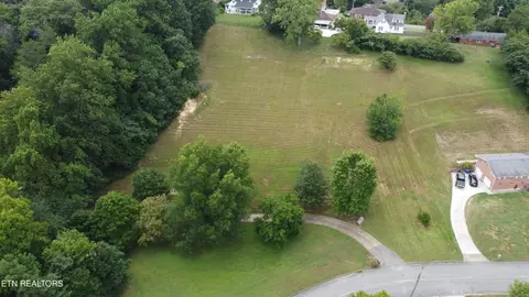 320 Maple St, Clinton, TN 37716 photo 36