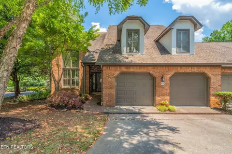 838 Ethans Glen Dr, Knoxville, TN 37923